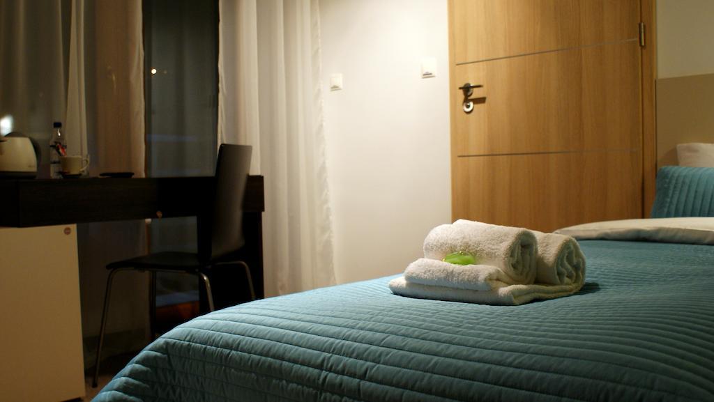 Villa Modlin Airport Nowy Dwór Mazowiecki 객실 사진