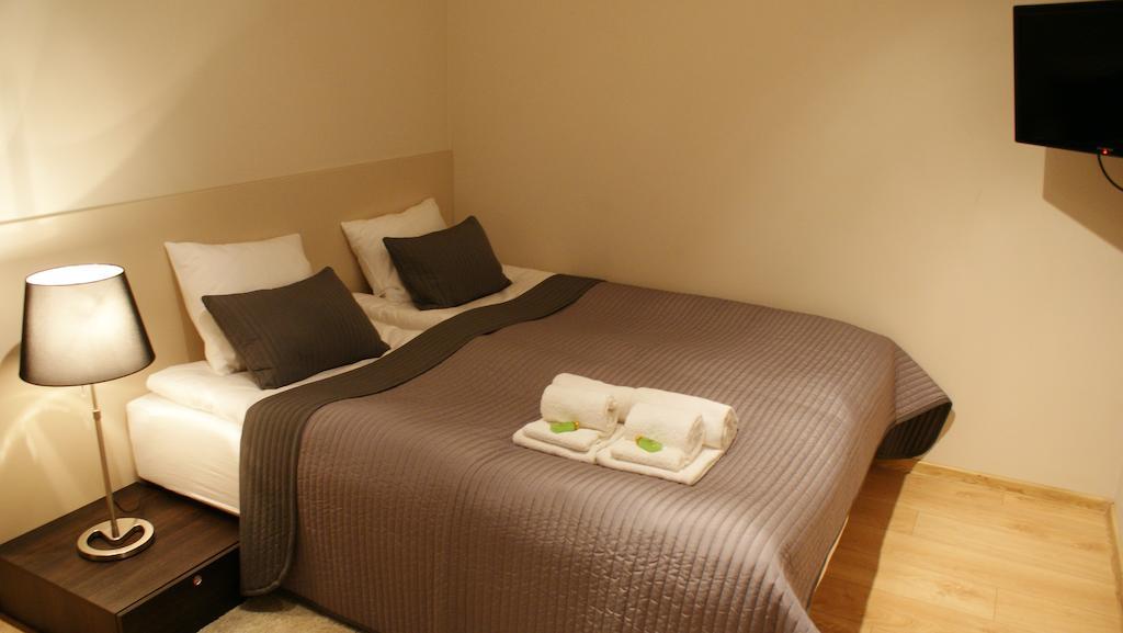 Villa Modlin Airport Nowy Dwór Mazowiecki 객실 사진